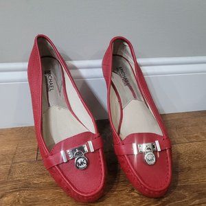 Micheal Kors red Quilted buckle loafers size 9.5